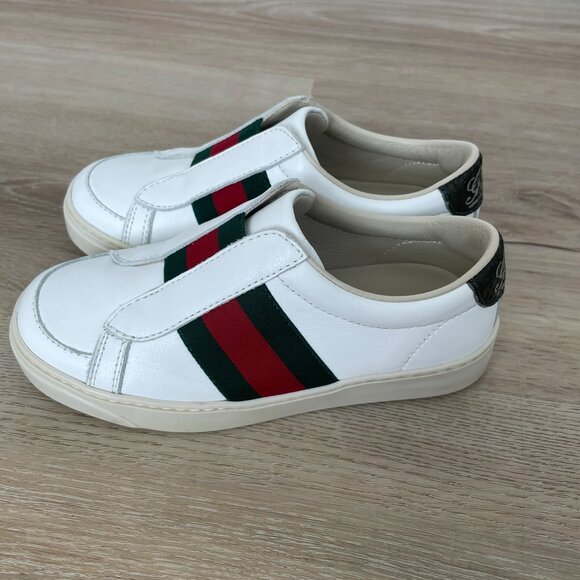 Gucci Kids White Sneakers with Red and Green Stripes - Picture 16 of 16